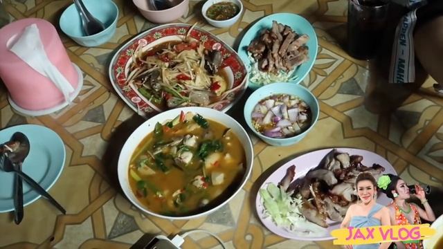 Jax Phoenix VLOG 22 พาหมูขี้หำไปกินมื้อดึก смотреть онлайн