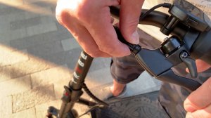 Регулировка тормозов электросамоката Tribe Drakkar.