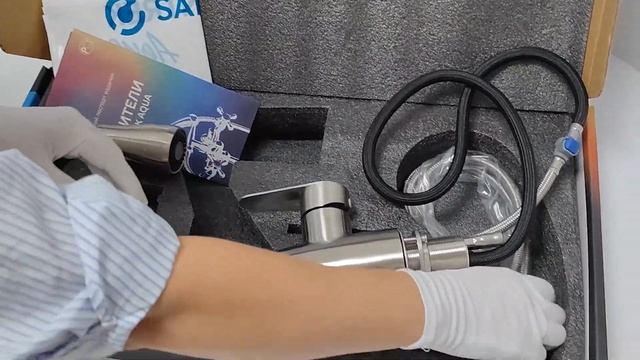 Смеситель для кухни SANTREK AQUA-830 серии INOX смотреть онлайн