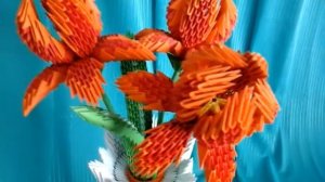 Модульное оригами, ваза с цветами / Modular origami, vase with Flowers