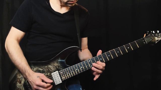 Ibanez JEM vs RG смотреть онлайн
