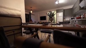 ВСЮ НОЧЬ СЛЕДИМ ЗА ПОДРУГОЙ в МИСТИЧЕСКОМ ДОМЕ НА КЛАДБИЩЕ 24 часа челлендж АлоЯ Вера