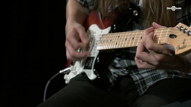 Fender Compugilist Compressor/Distortion | Gear4music demo смотреть онлайн