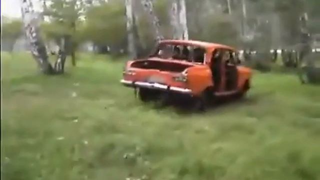 Деревенские размотали москвич 2009.mp4 смотреть онлайн