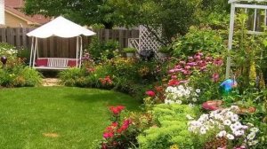 Миксбордер из многолетников в саду