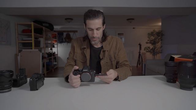 It's FINALLY Here! - Sony A7 IV Unboxing and Quick Review смотреть онлайн