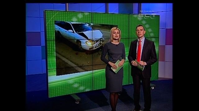И женщину, и автомобиль В Братске водитель потянулся к магнитоле и не заметил Тойоту, пропускавшую смотреть онлайн