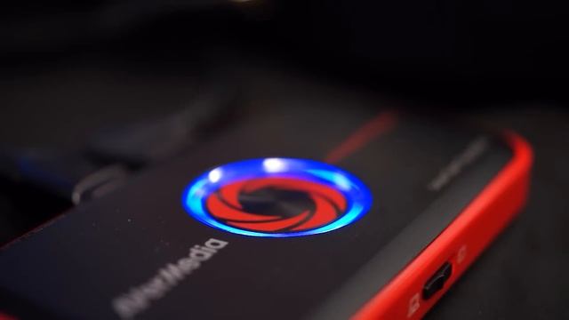What is HDCP? And How to Record HDCP Content with a Splitter (XBOX ONE, PS4) - Tech Tips смотреть онлайн