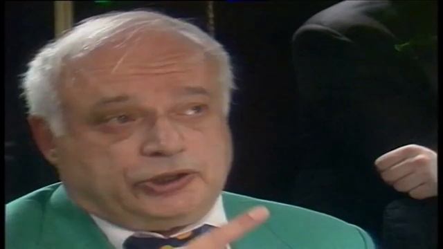 Семь игроков на раунде Зеро, а Козлов опять ждет помощи Барщевского (Что? Где? Когда?) смотреть онлайн