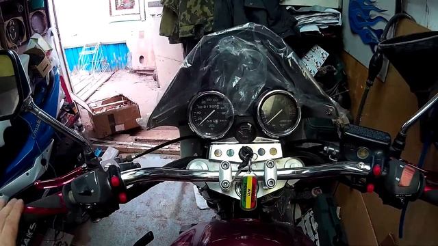 Примерка ветровика на Honda CB400.mp4 смотреть онлайн