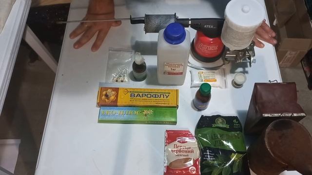 Борьба с клещом Варроа. Все способы!!! + ОБРАЩЕНИЕ К НАЧИНАЮЩИМ ПЧЕЛОВОДАМ. смотреть онлайн