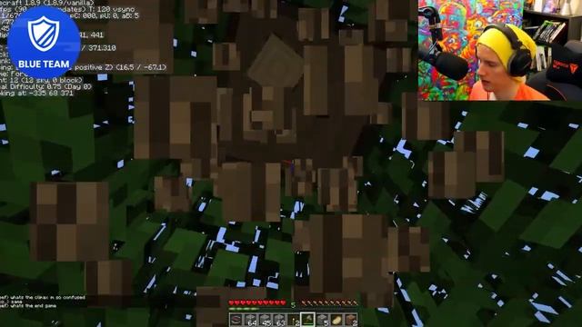 Minecraft 50 vs 50 war is INSANE! смотреть онлайн