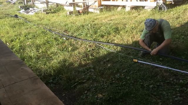 Постройка кессона, обвязка и монтаж скважинного насоса за пять минут смотреть онлайн