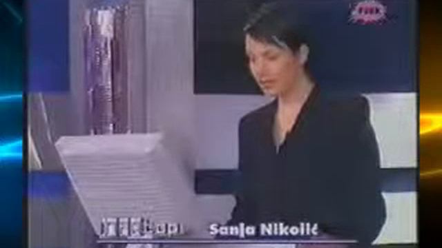 девушка просто пукнула на всю страну смотреть онлайн