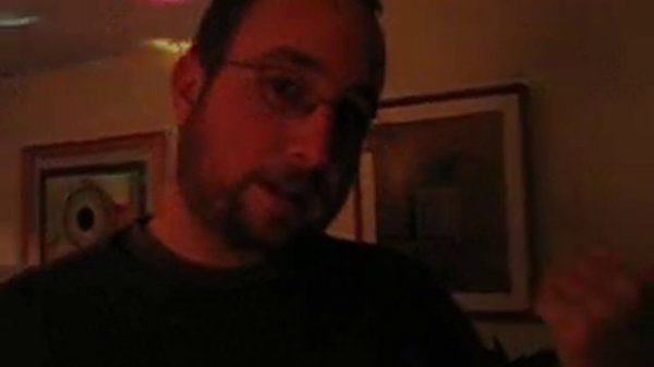 Leonardo only speaks english now!