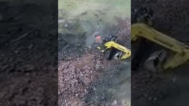 Жесть!!! Башня падает- Эксклюзивные кадры! смотреть онлайн