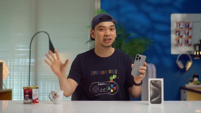 Penuh kenikmatan (dan sedikit masalah) - Review iPhone 15 Pro Indonesia! смотреть онлайн
