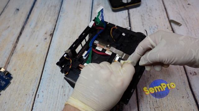 Розбiрка Проектора Changhong M4000 Замiна комплектуючих