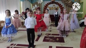 Выпускной бал в Королевском стиле ?