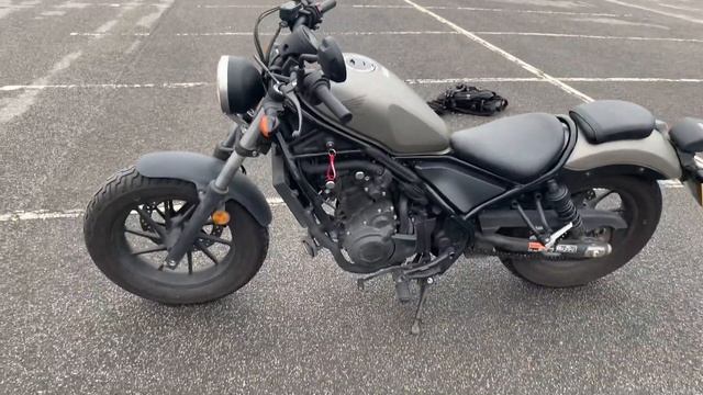 Обзор Honda Rebel CMX 500, тест драйв, осмотр Часть 1 смотреть онлайн