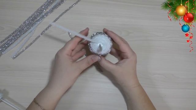 СИМВОЛ ГОДА 2020 МЫШКА//НОВОГОДНИЕ ИГРУШКИ НА ЕЛКУ СВОИМИ РУКАМИ//ПОДЕЛКИ В САДИК И ШКОЛУ смотреть онлайн
