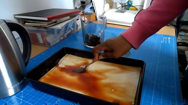 DIY: Tea Dyed Paper - Craftbrulee смотреть онлайн
