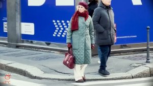Milan Street Style 2023: What is the typical attire worn in Milan during the month of February?