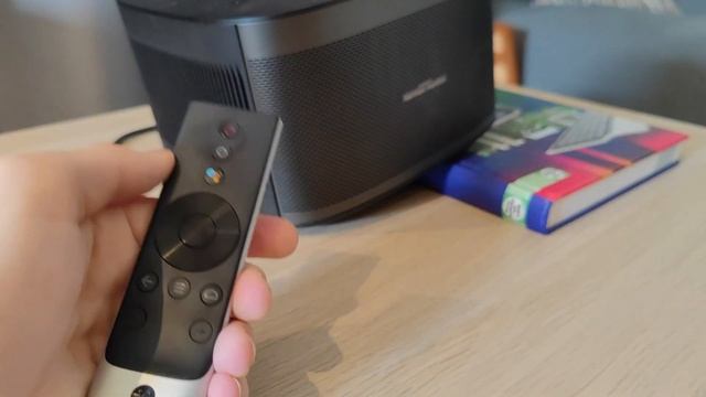 XGIMI Horizon Pro: Hands-On with the 4K Projector смотреть онлайн