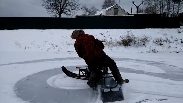 На снегоходе смотреть онлайн