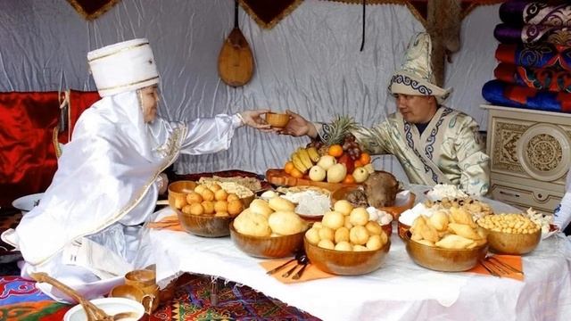 Художественный труд 5 класс 5 урок Национальный декоративный натюрморт Фалеева С А смотреть онлайн