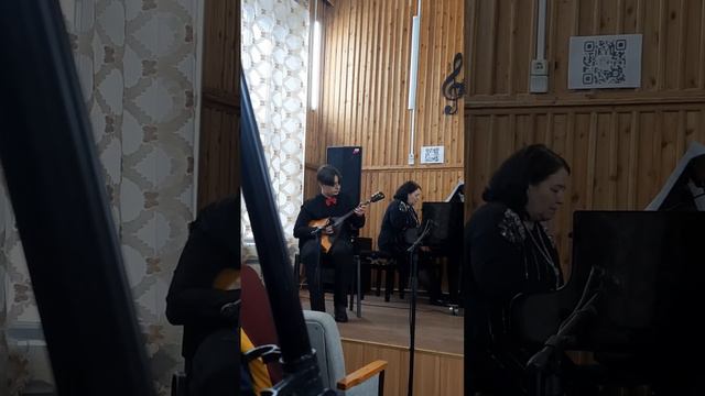 Концертная пьеса на тему В.Баснера "Белой акации гроздья душистые"-Колодий Лев смотреть онлайн