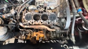 Mitsubishi RVR замена прокладки гбц в чём неисправность？ Вообще ничего не понятно