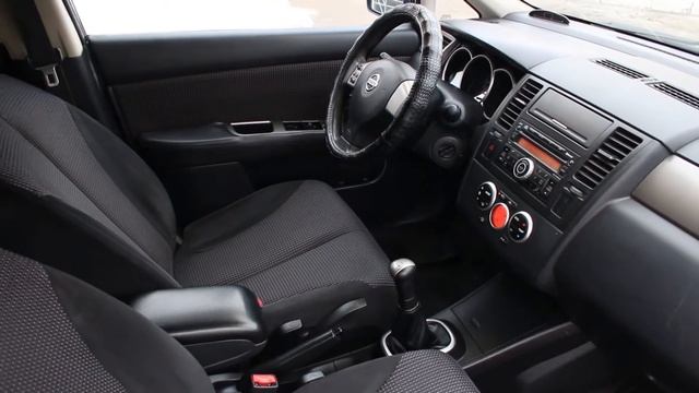 NISSAN TIIDA смотреть онлайн