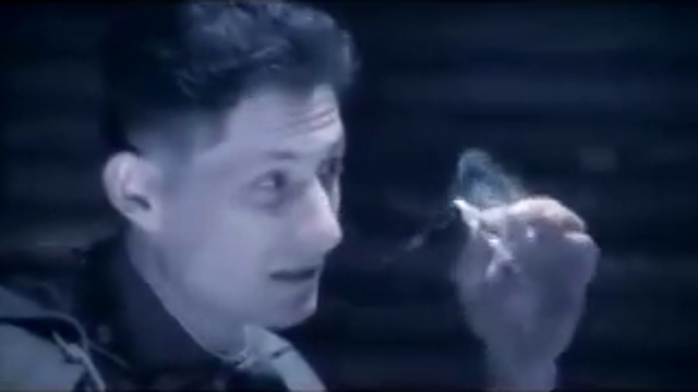 Один из немногих клипов, которые я могу назвать шедеврами смотреть онлайн