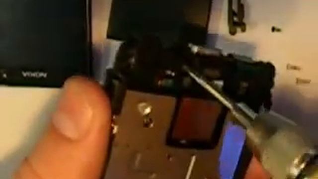 Nokia N8 замена гнезда зарядки смотреть онлайн