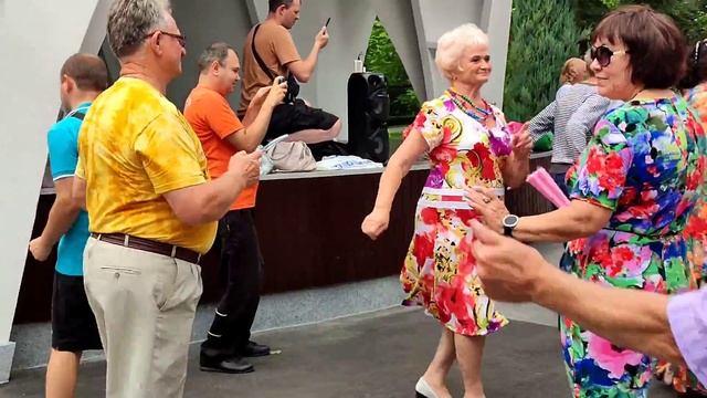 СЕЛЕН, СЕЛЕН! ТАНЦЫ ХАРЬКОВ УКРАИНА ИЮЛЬ 2023 смотреть онлайн