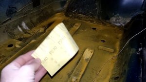 Нива. Антикоррозионная обработка пола.