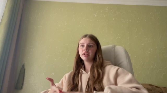 Почему в школе запрещена видеосъёмка ||Учусь в двух школах||Мама пошла на работу|| Идём за Яной смотреть онлайн