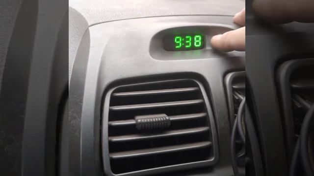 Установил часы в Хундай Акцент. смотреть онлайн