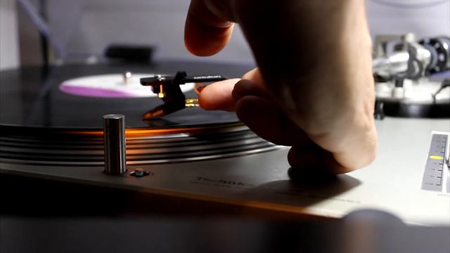 Ortofon Stylii Test - OM20 , Mysterious LOUDER OM20  And OM10