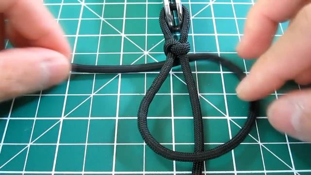 How to Tie a Chris Reeve Lanyard (Snake knot with bead) смотреть онлайн