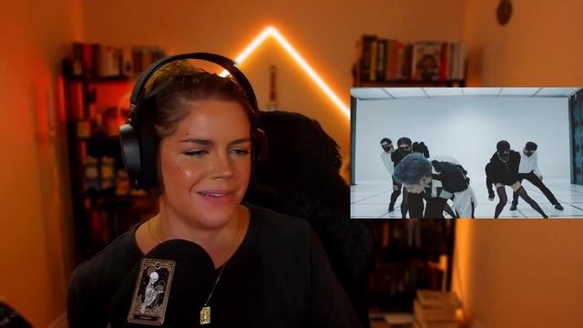 He has no right.... TAEMIN 태민 - 'Criminal' M/V Reaction || Kpop React Series смотреть онлайн