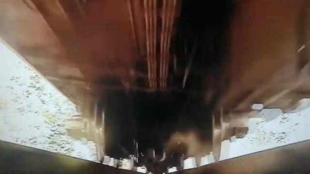 паровоз под камерой