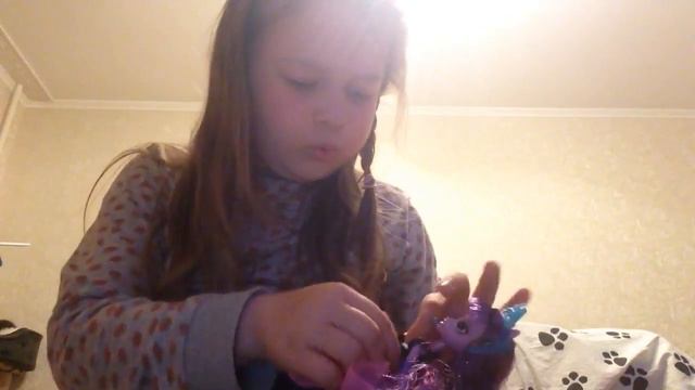 My Little Pony Рок-звезда Обзор на куклу смотреть онлайн