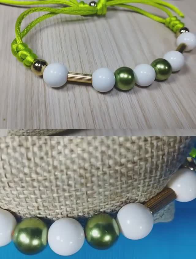 ✔️Зарабатывайте деньги, создавая этот красивый браслет из ниток, шариков и кристаллов 💎#shorts # смотреть онлайн