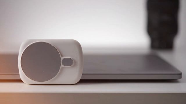 Best MagSafe Battery Pack for iPhone | ESR Power Bank Review смотреть онлайн