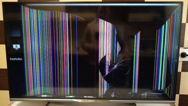 Проверка работы телевизора Philips 40PUS6809/12 с механическим повреждением матрицы. смотреть онлайн