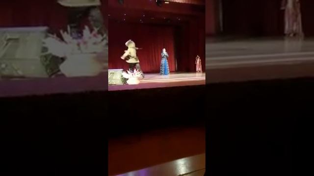 Чеченец умер прямо на сцене 4 смотреть онлайн