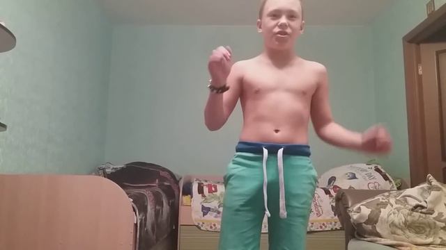 Как сделать ШТАНГУ? За 5 минут! Из подручных средств смотреть онлайн