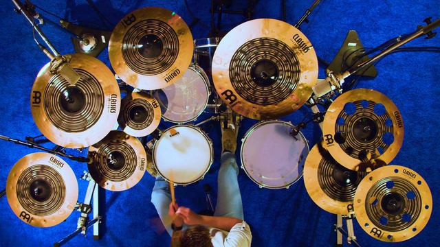 Meinl Cymbals - Classics Custom Dual - TJ Hartmann "Step Back" Demo смотреть онлайн
